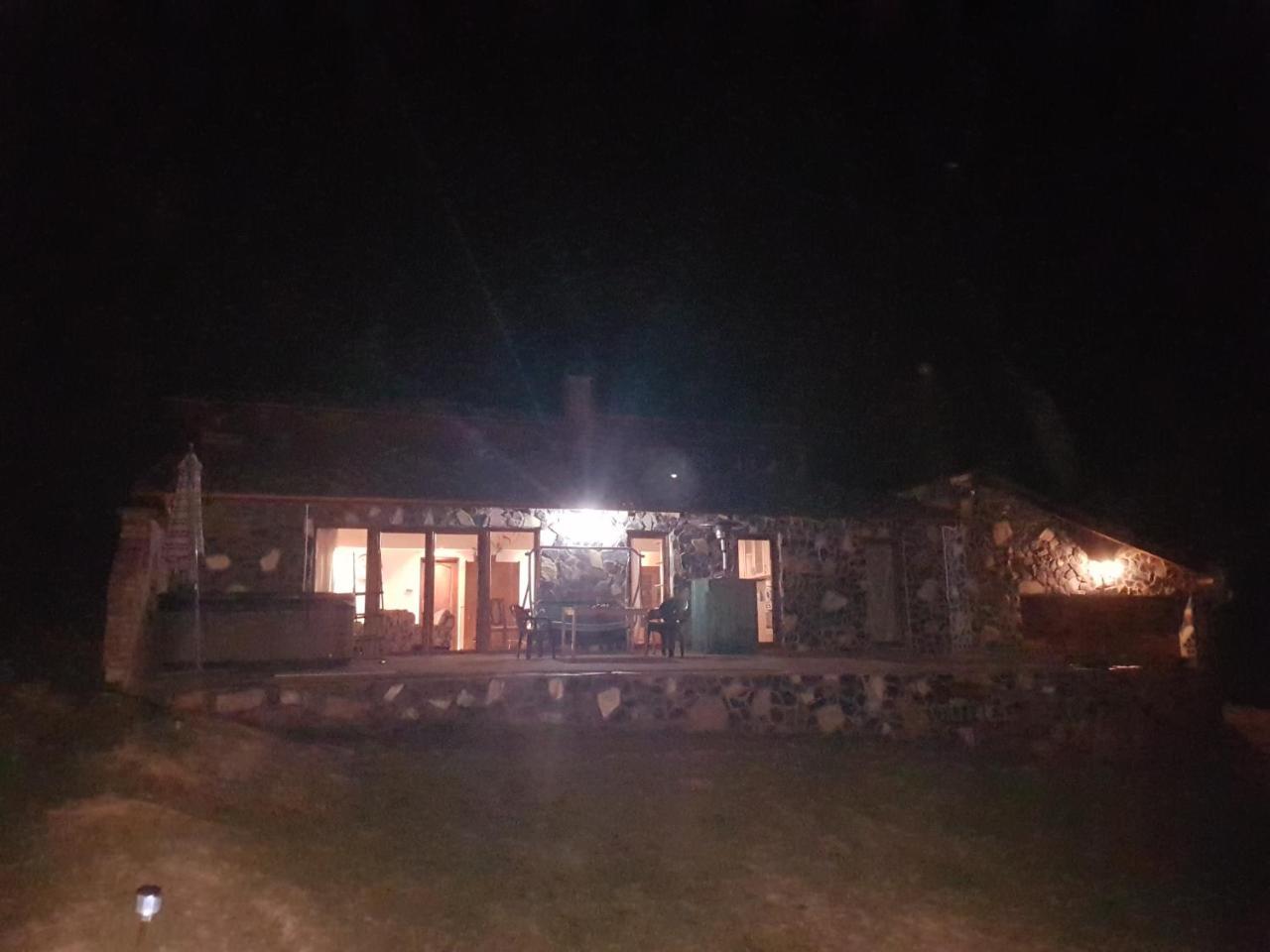 Old Stone Villa Obarok Extérieur photo